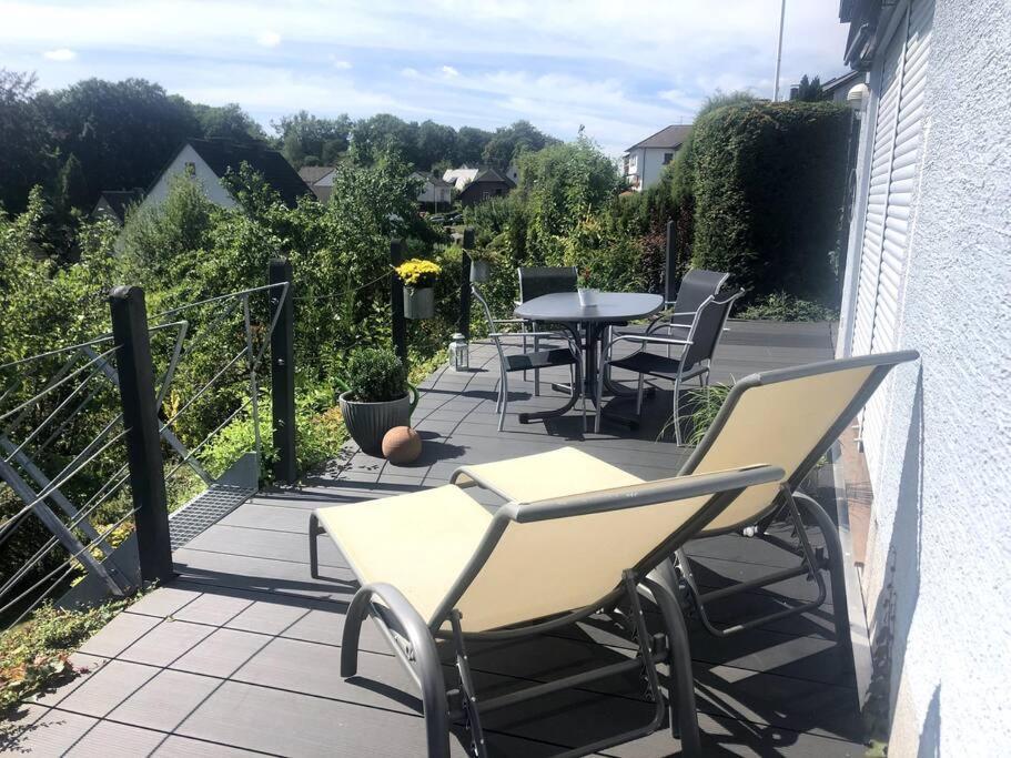 Sauerlandblick Apartment Altena Exterior foto